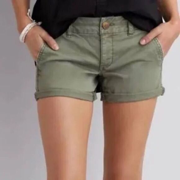 American Eagle olive green midi size 0 shorts - Picture 1 of 4